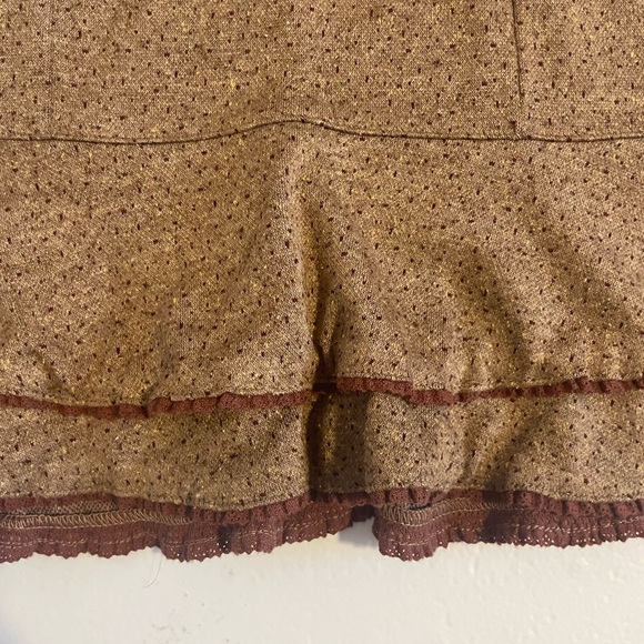 Express Pencil skirt with tiered hem. - Picture 2 of 5